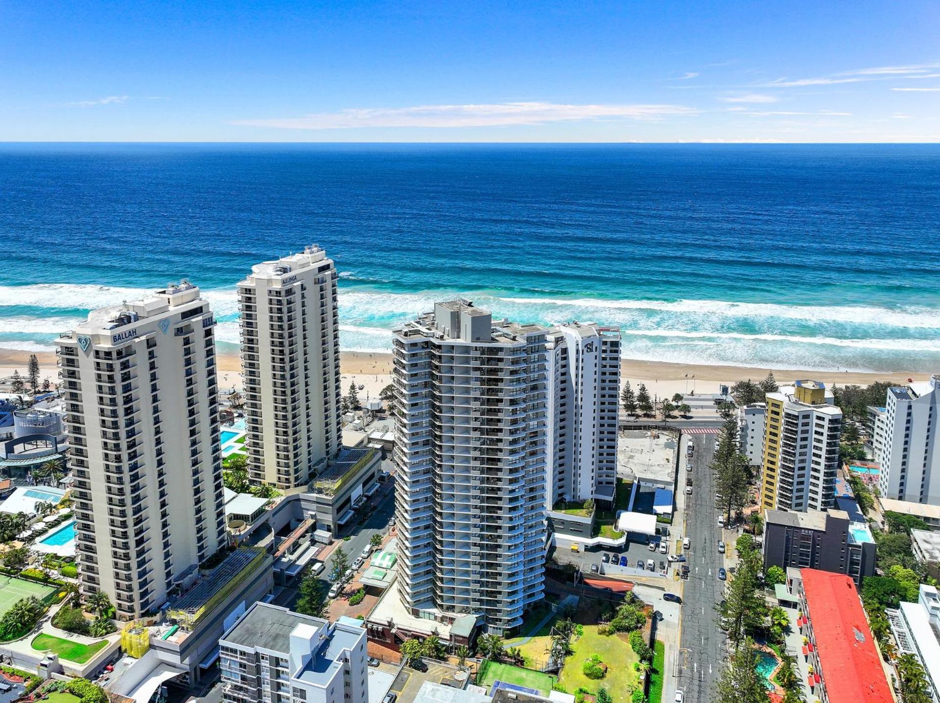 1 Bedroom And 1 Living Room Family Suite Gold Coast Kültér fotó